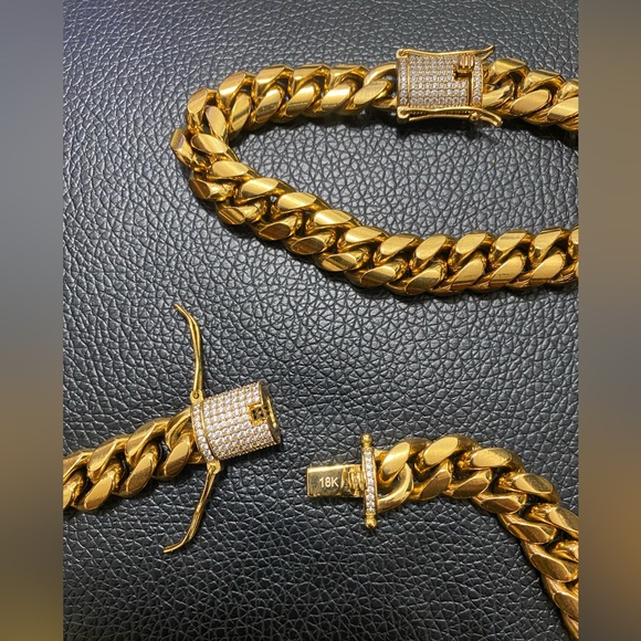 18k CUBAN LINK CHAIN AND BRACELET 18k GOLD PLATED 30" 9.5mm - Picture 16 of 16
